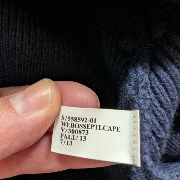 Banana Republic Blue Knit Cape Sz L - Picture 6 of 6